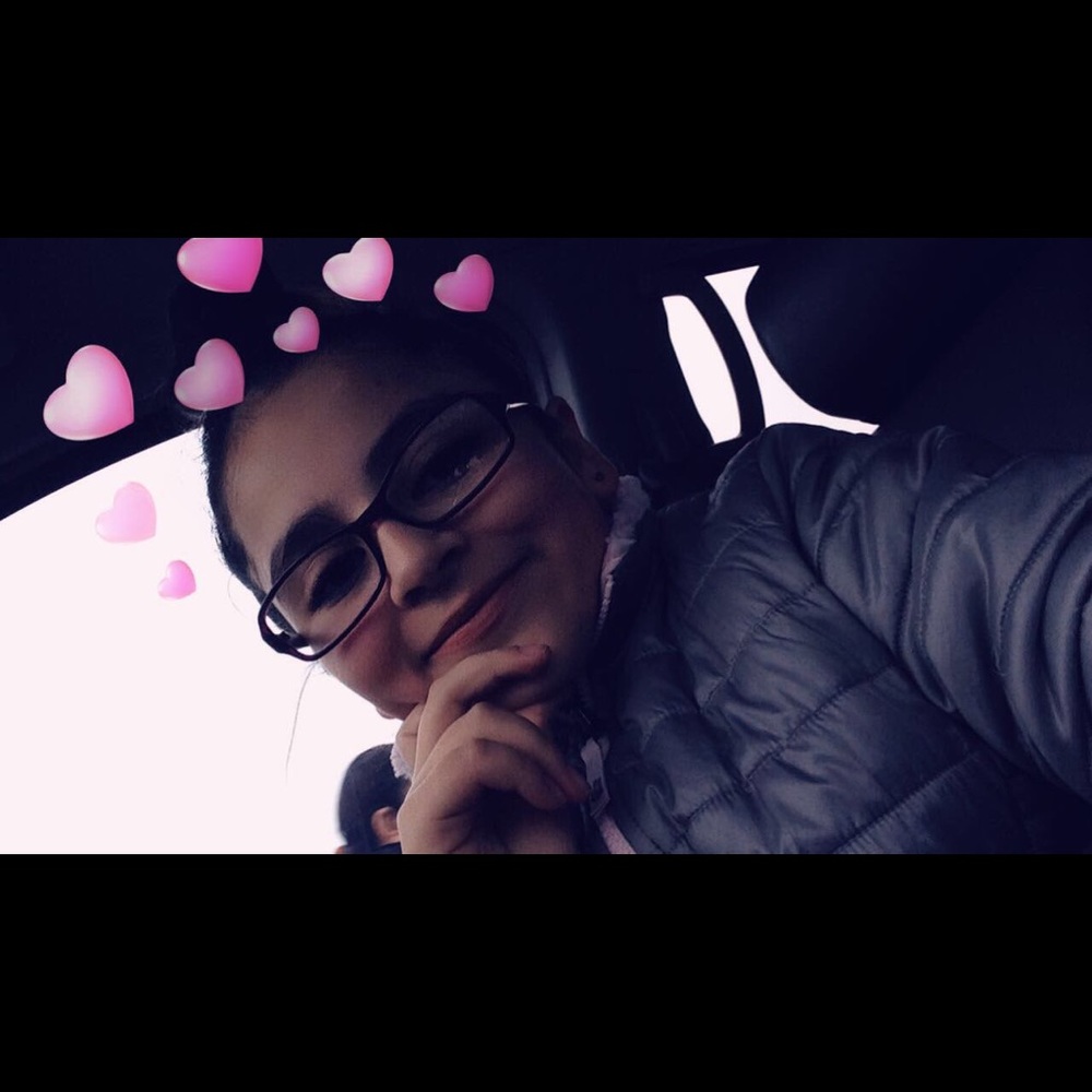 Meet your Posher, Marisol